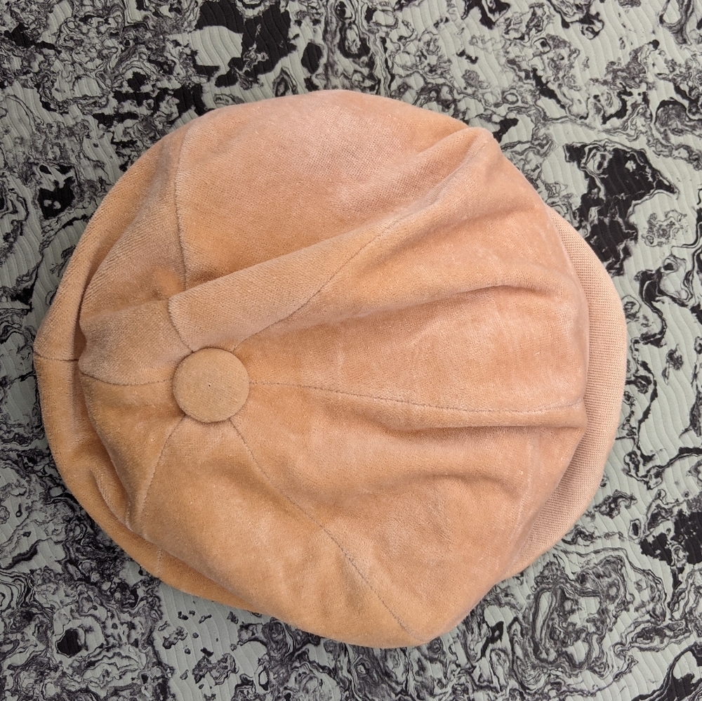 Vintage Velvet Newboy Hat - Picture 5 of 5
